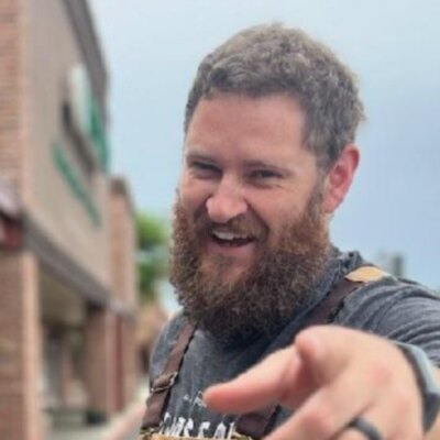 Alex Jangard, VP of E-Commerce, Proud Impact Collective